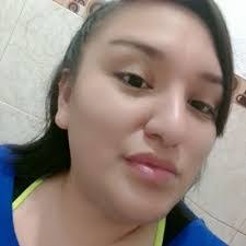 Elizabeth Cerna's Instagram, Twitter & Facebook