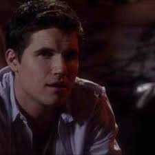 Eric KAhn. (@DeviousEricKahn)