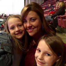 Fundraiser for renee covington by KARLY ROBINSON : Renee's medical  fund/Family support