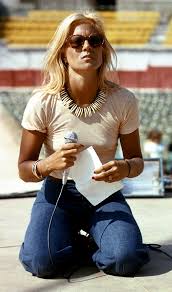 Pin On Retro Babe