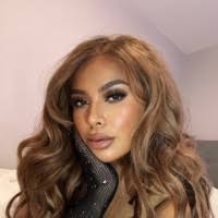 90+ "Esmé" profiles