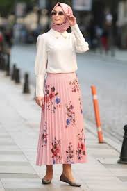 Nayla Collection En Guzel Etek Modelleri Moda Tesettur Giyim Stil Etek Modelleri Giyim