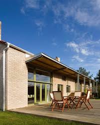 Juni 1958 in almasch/bácsalmás, ungarn) ist ein germanist mit dem arbeitsschwerpunkt deutsche gegenwartssprache und deutsch als fremdsprache sowie inhaber des. Iron Porch House Foldes Architects Archello