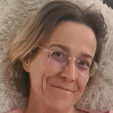 Stephanie LAMPE, 50 ans (PARIS, POITIERS)