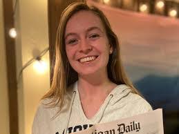 Hannah Mackay's Instagram, Twitter & Facebook