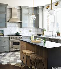 A Chicago Kitchen In A Muted Palette House Beautiful Kitchens Kitchen Inspirations Kitchen Flooring