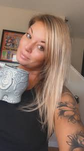 Just got into some random comfies, and then thought of you all! Happy new  year!