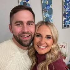 Eric Pabst's Instagram, Twitter & Facebook