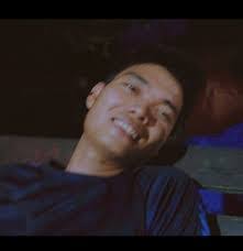 Larry Constantino's Instagram, Twitter & Facebook