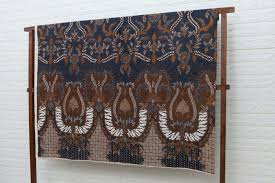 Tips mendirikan usaha garmen washing factory pusat peralatan laundry 1 di indonesia butik batik laweyan menjual aneka macam motif kain batik laweyan asli dari. Jual Kain Batik Tulis Asli Karya Masyarakat Kota Solo Dan Sekitarnya Batik Dlidir