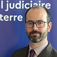 La dircom du Ministère de la Justice garde le rythme ! Après le lancement  des "Etats généraux de la justice" par le président de la République lundi  à Poitiers, le ministère réunissait