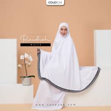 Ustaz ahmad dusuki uad mauizati sebelum menggigit jari. Facebook