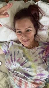 Kari Comstock's Instagram, Twitter & Facebook