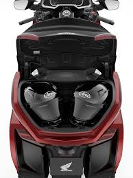 New goldwing 2021 limited series full black (a small hundred for france) mechanical box price: Honda Gold Wing Updates Comfort And Capabilities For 2021 The Star