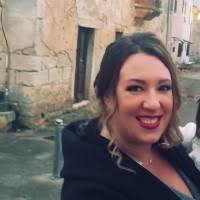 70+ perfiles de «Selimović»