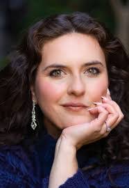 Ann Maciver's Instagram, Twitter & Facebook