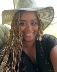 Latasha Gentry's Instagram, Twitter & Facebook