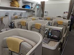 Review Asiana Business Class From Sfo Seoul Hanoi Disappoints Business Class Business Class Seats Asiana Airlines