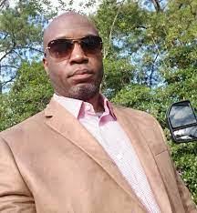 Derek Daughtry's Instagram, Twitter & Facebook