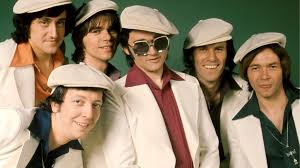 Legendary guitarist of 70s glam rock band with UK number one hit dies aged 80 after health battle