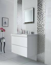 Matte finish tiles and neutral colors like white, gray and cream are highly popular among bathroom tile ideas. Pin By Mona683 On Ø­Ù…Ø§Ù…Ø§Øª White Bathroom Tiles Bathroom Tile Designs Mosaic Bathroom