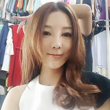 Looking fresh without eye makeup and eyeliner.. Thanks @carragheen for the  eyelashes extension.. 一个早上20个造型的节奏。。 这几天的确奔波😂😂😂 #carragheeneyelashes  #workingsaturday