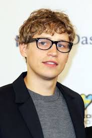 Nur noch kurz die welt retten. Tim Bendzko Esas Gafitas Celebs Books