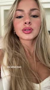 Makenzie Simmons's Instagram, Twitter & Facebook