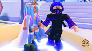 Hey everyone nethra playz games here today roblox game iam hanging out in the world cookie swril c game there is a obby too next time i will show my profile. We Play Traitor Gamer Chad Cookie Swirl C Roblox Youtube