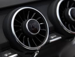 Sneak Preview Audi Laat Virtuele Cockpit Nieuwe Tt Zien Drivessential Audi Tt Toekomstige Auto Audi