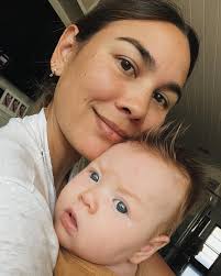 felt cute, might delete NEVER. x