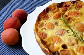 Clafoutis Aux Abricots Miel Et Romarin Ma Cuisine Sante Recette Clafoutis Aux Abricots Alimentation Dessert Facile Et Rapide