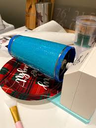 How To Make Glitter Tumblers With Epoxy For Beginners Silhouette School