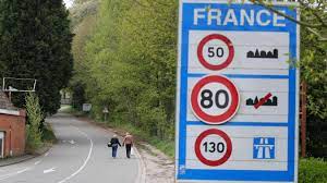 Des mesures de confinement ont été imposées à la population afin de tenter de beaucoup d'automobilistes pensent encore qu'il n'est pas grave de passer la frontière pour aller faire ses courses en france, déplore le commissaire. Confinement Peut On Aller En Belgique Pour Autre Chose Que Le Travail
