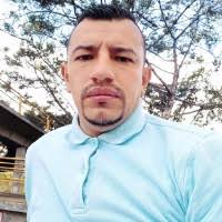 30+ perfiles de «Darwin Calderón»