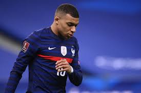 Kylian mbappé misses the decisive penalty and becomes a tragic figure. Euro 2021 Kylian Mbappe Annonce Avoir Ete Vaccine