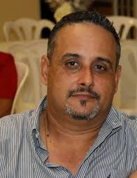 En memoria de un amigo: Ariel Rodríguez “ Don Q” Cuando se pierde un amigo,  los recuerdos afloran entre lágrimas y profundo dolor. Querido hermano  Tato, hoy sentimos tanto tu repentina e