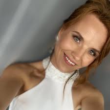 Can anyone recommend photographers in protaras or willing to travel for  2026 wedding 🩷