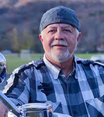 Dean Sisk's Instagram, Twitter & Facebook