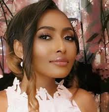 Michelle Chivunga N.