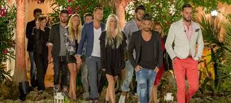 Jun 08, 2021 · les candidats des marseillais vs le reste du monde 6 pourront définitivement changer d'équipe lors de cette aventure, on a les infos sur cette nouvelle règle qui va tout changer ! Les Marseillais Vs Le Reste Du Monde Decouvrez La Totalite Des Candidats Du Reste Du Monde Mce Tv