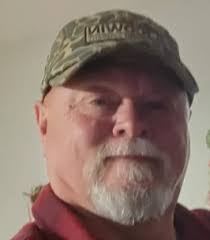 Eddie Hill's Instagram, Twitter & Facebook