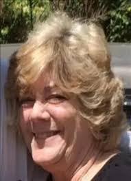 Carol Tutor's Instagram, Twitter & Facebook