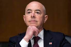 Homeland_Security_Investigations