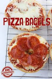 Pizza Bagels For Kids Pizza Bagels Delicious Pizza Food