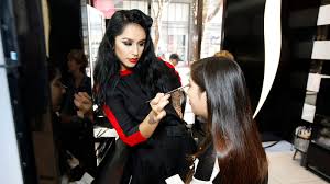 Maquillage ⋅ parfums ⋅ soin ⋅ beauté : 12 Secrets Of Sephora Employees Mental Floss