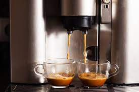 • never install the machine in environments where the temperature may reach freezing or below freezing temperatures (the appliance could be damaged if the water freezes). Delonghi Magnifica Esam3300 Super Automatic Espresso Machine Review Bestcoffee Net