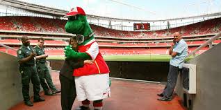 Maybe you would like to learn more about one of these? Arsenal Mesut Ozil Offers To Pay The Salary Of The Club Mascot Dismissed Teller Report