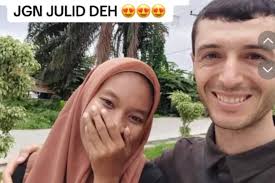 Potret Pernikahan Ahmed dan Salmiati, Bule Turki yang Viral Kejar Kekasih  Sampai ke Taliabu