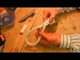 How To Splice And Braid A Loop Into The End Of A Rope For Dummies For Making A Nautical Dog Leash Diy Dog Collar Dog Leash Diy Splicing Rope